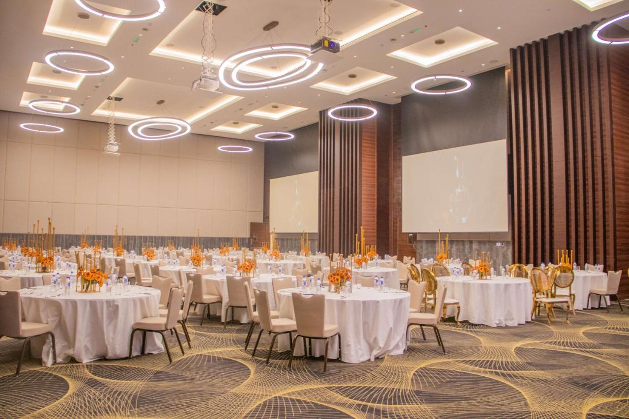 Radisson Blu Hotel, Juba Exterior photo